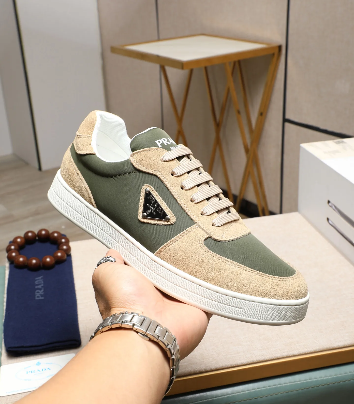 Men's men's shoes💰440🌹🌹[PRADA—Prada] latest model🙈original replica! 👟👟👟Available here. The workmanship is top-notch. The upper is made of Italian 🇮🇹Imported calfskin. ❗️Breathable genuine leather lining @Suitable for travel. The original version has an enlarged engraved sole, making it suitable for all kinds of travels, showing low-key luxury. Let quality speak for itself. Color: Size: 38-44